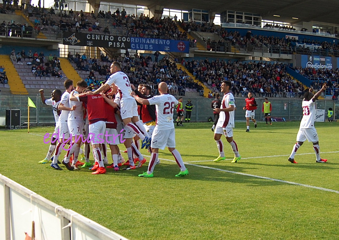 Pisa Salernitana esultanza gol di Rosina